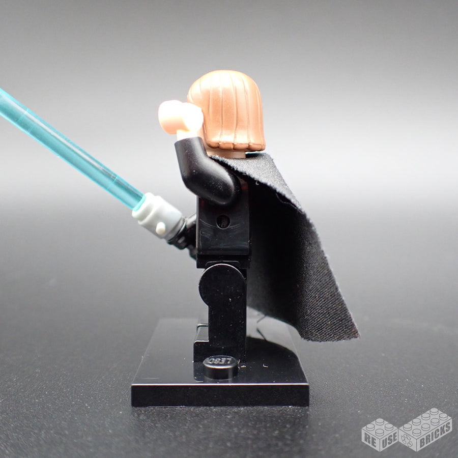 LEGO Anakin Skywalker - Trans-Light Blue Light-Up Lightsaber minifigure (sw0121)