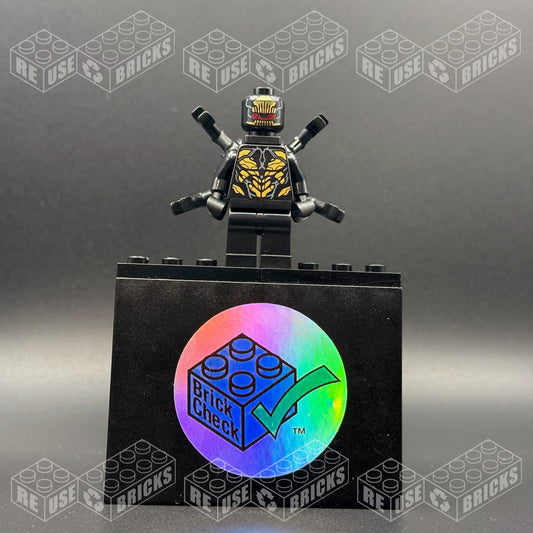 sh0505 Outrider - Extended Arms, Torso with Long Dark Bluish Gray Tips at Neck