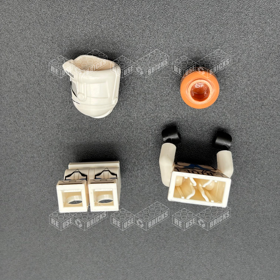 Clone Trooper, 501st Legion (Phase 2) - White Arms, Nougat Head