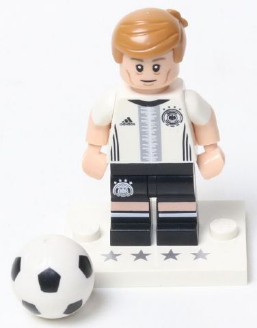 coldfb-10 Toni Kroos, Deutscher Fussball-Bund / DFB