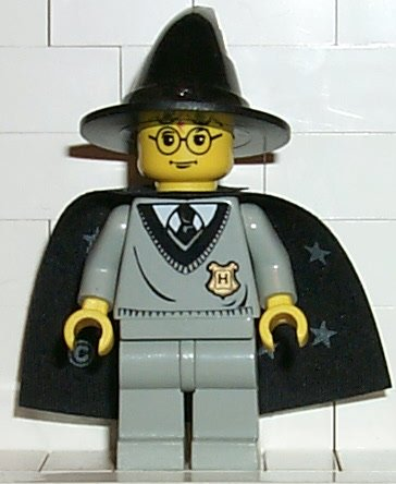 hp035 Harry Potter - Hogwarts Torso, Light Gray Legs, Black Wizard / Witch Hat, Black Cape with Stars