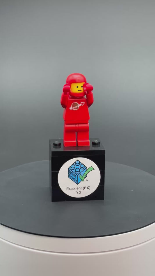 sp005 Classic Space - Red with Air Tanks