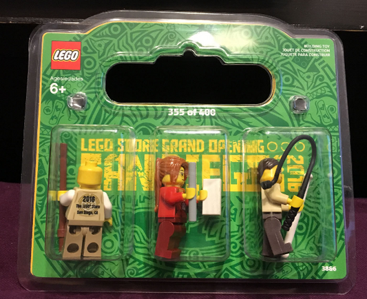 SanDiego-2 LEGO Store Grand Opening Exclusive Set, Westfield UTC, San Diego, CA blister pack