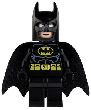 sh0016 Batman - Black Suit with Yellow Belt and Crest (Type 1 Cowl)